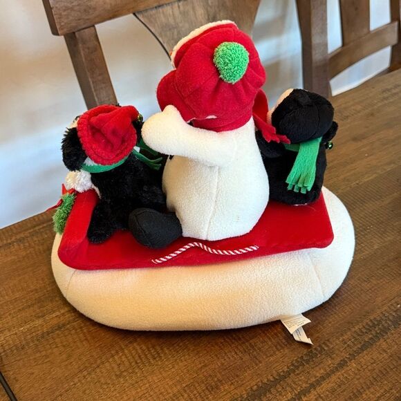 Hallmark snow what fun sledders - Picture 3 of 8